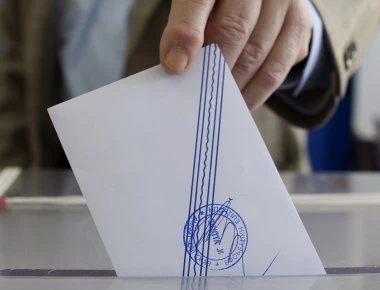 Pulse: 9,5 μονάδες μπροστά η ΝΔ από τον ΣΥΡΙΖΑ - 58% προηγείται στην παράσταση νίκης